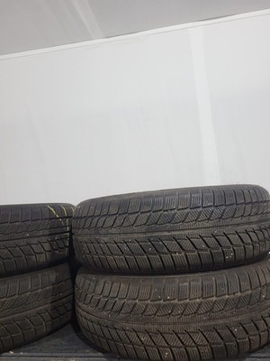 820234588968-featured 4x 225/60R18 104V Winterreifen GOODRIDE SW608 6-6,5mm Dot2124 B1134 – Bild 1