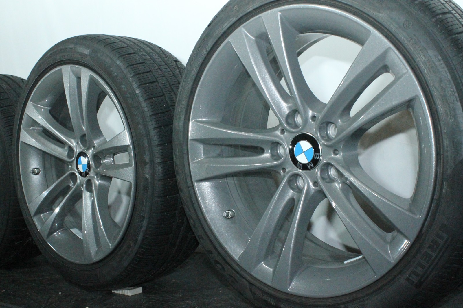820235057795-featured Original BMW 3er F30 F31 4er F32 F33 F36 Winterräder 18 Zoll – Bild 1