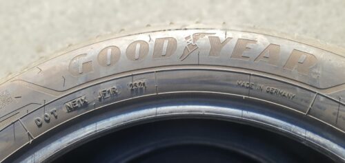 2x Winter Goodyear UltraGrip Perfomance+ 255/50 R21 109H Dot2321 4,5-5mm B148 – Bild 7