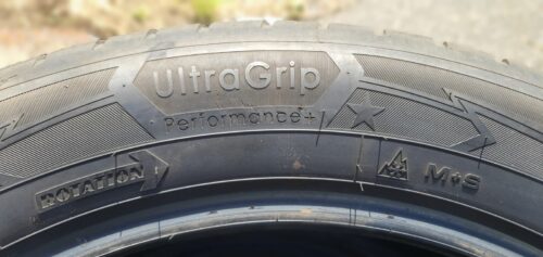 2x Winter Goodyear UltraGrip Performance+ 255/50 R21 109H Dot2221 4,5-5mm B132 – Bild 8