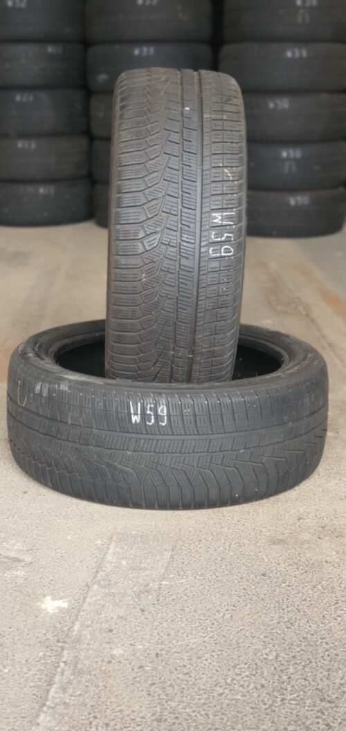 2x Winterreifen Hankook Winter i*Cept evo 2 (RSC) 225/45 R18 95H 4,5-5mm W59 – Bild 1