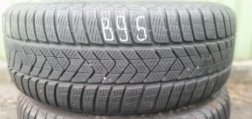 2x Winterreifen Pirelli Sottozero 3 (RSC) 225/45 R19 96V Dot2520 5-5,5mm B95 – Bild 3