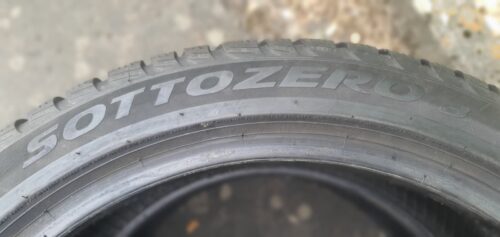 2x Winterreifen Pirelli Sottozero 3 (RSC) 225/45 R19 96V Dot2520 5-5,5mm B95 – Bild 5