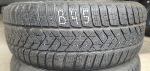 2x Winterreifen Pirelli Sottozero 3 (RSC) 225/45 R19 96V Dot2720 6,5-7mm B45 – Bild 3