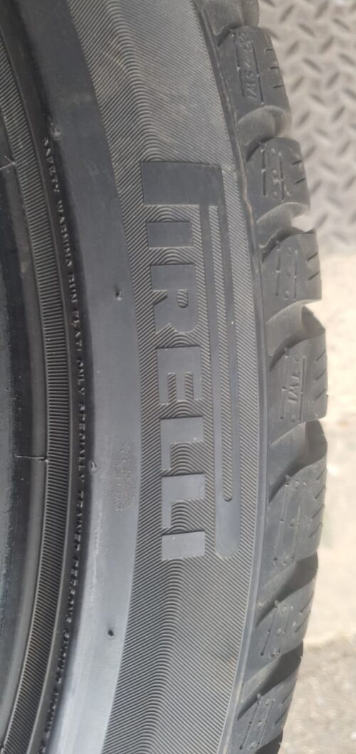 2x Winterreifen Pirelli Sottozero 3 (RSC) 225/45 R19 96V Dot2720 6,5-7mm B45 – Bild 5
