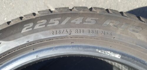 2x Winterreifen Pirelli Sottozero (RSC) 225/45 R18 95H Dot1119 5mm B162 – Bild 8