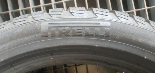 2x Winterreifen Pirelli Sottozero 3 (RSC) 225/45 R18 95H Dot2423 5-5,5mm B190 – Bild 4