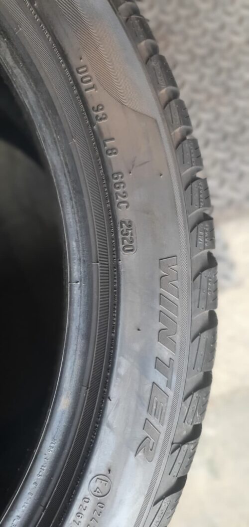 2x Winterreifen Pirelli Sottozero 3 (RSC) 225/45 R19 96V Dot2520 7mm B53 – Bild 5