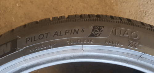 1x Winterreifen Michelin Pilot Alpin 5 NAO X 295/30 R21 102V Dot5019 6mm B182 – Bild 5