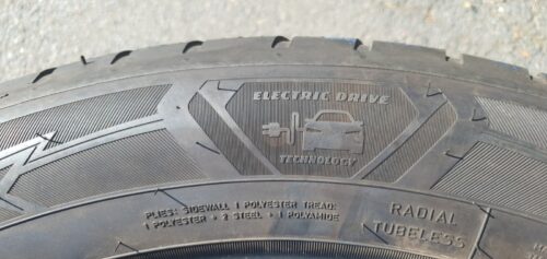 2x Winter Goodyear UltraGrip Perfomance+ 255/50 R21 109H Dot2821 4,5mm B141 – Bild 8