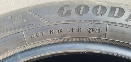 2x Winter Goodyear UltraGrip Perfomance+ 255/50 R21 109H Dot2921 6-6,5mm B149 – Bild 8