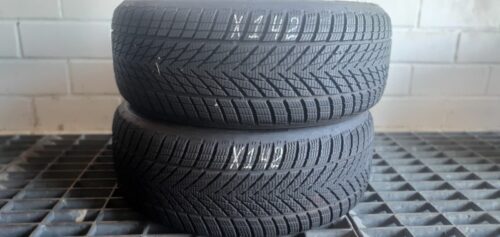 2x Winterreifen Goodyear UltraGrip Performance 3 225/45 R18 95V Dot3724 X142 – Bild 3