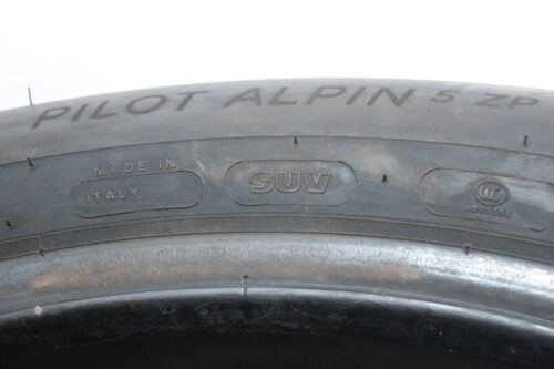 2x Winterreifen Michelin Alpin 5 ZP (RSC) SUV X 245/50 R19 105V Dot2823 B343 – Bild 5