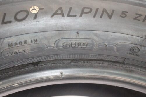 2x Winterreifen Michelin Alpin 5 ZP (RSC) SUV X 245/50 R19 105V Dot3523 B345 – Bild 5