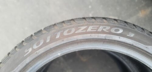 2x Winterreifen Pirelli Sottozero 3 (RSC) 225/45 R19 96V Dot2620 5,5-6mm B97 – Bild 4