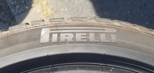2x Winterreifen Pirelli Sottozero (RSC) 225/45 R18 95H Dot2718 5,5-6mm B160 – Bild 4