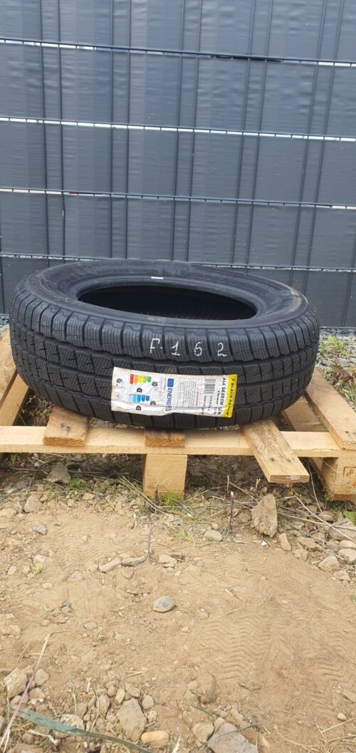 1 Allwetterreifen Blackarrow AllSeason 215/65 R16C 109/107 (MIL) DOT22 demo F162 – Bild 1