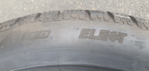2 Winterreifen Pirelli PZero Winter NFO Elect 285/40 R20 108V Dot0121 5-6mm B300 – Bild 5