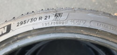 2x Winterreifen Michelin Pilot Alpin 5 NAO X 295/30 R21 102V Dot18 5,5-6,5mm B74 – Bild 5