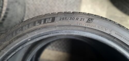 2x Winterreifen Michelin Pilot Alpin 5 NAO X 295/30 R21 102V Dot4318 6mm B67 – Bild 4