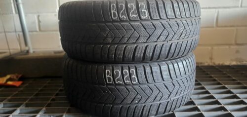 2x Winterreifen Pirelli Sottozero 3 (RSC) 225/45 R18 95H Dot2220 5,5-6mm B223 – Bild 1