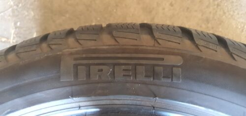 2x Winterreifen Pirelli Sottozero 3 (RSC) 225/45 R18 95H Dot3220 5mm B228 – Bild 5