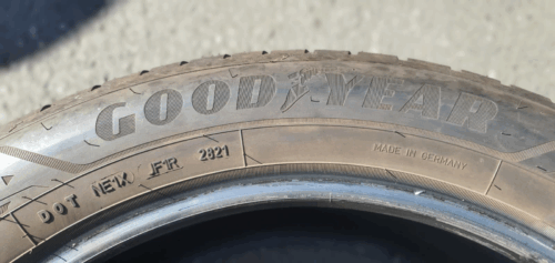 1x Winterreifen Goodyear UltraGrip Perfomance+ 255/50 R21 109H Dot2821 5mm B151 – Bild 3