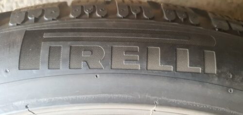 1x Winterreifen Pirelli PZero NFO Elect 245/45 R20 103V Dot0622 5,2-6mm B250 – Bild 3