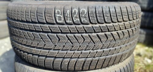 1x Winterreifen Pirelli Scorpion Winter 275/40 R22 107V Dot4223 6-6,5mm B122 – Bild 1