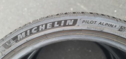 2x Winterreifen Michelin Pilot Alpin 5 NAO X 245/35 R20 95V Dot2419 5,5-6mm B102 – Bild 5