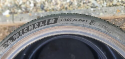 2x Winterreifen Michelin Pilot Alpin 5 NAO X 295/30 R21 102V Dot3318 6-6,5mm B79 – Bild 4