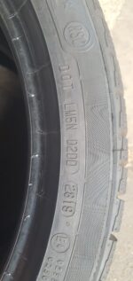 2x Continental ContiWinterContact TS830P SSR(RSC) 225/40 R18 92V 7-7,5mm B49 – Bild 3