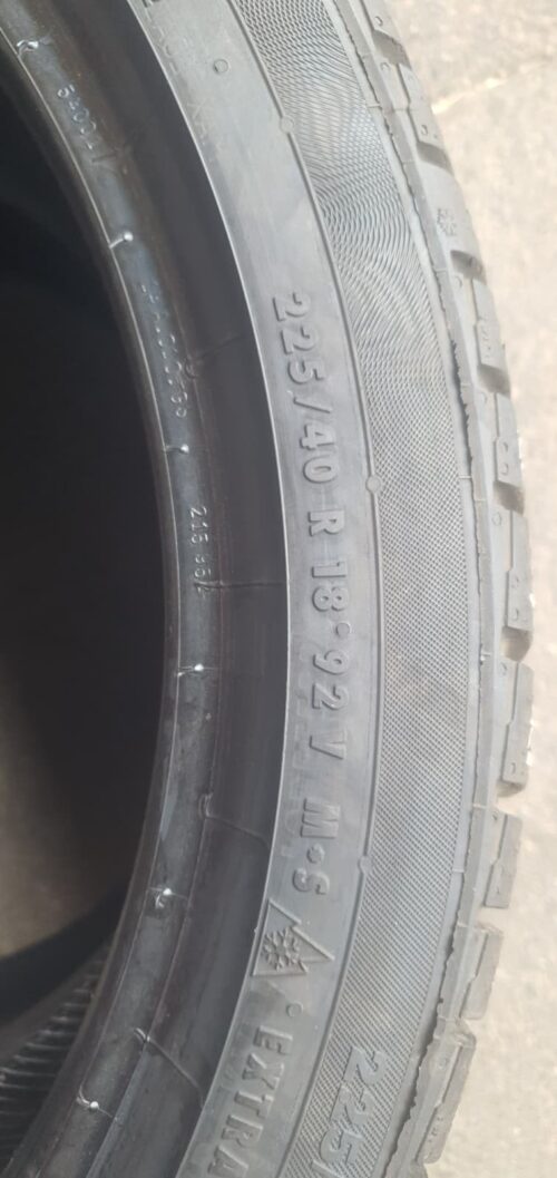2x Continental ContiWinterContact TS830P SSR(RSC) 225/40 R18 92V 7-7,5mm B49 – Bild 7