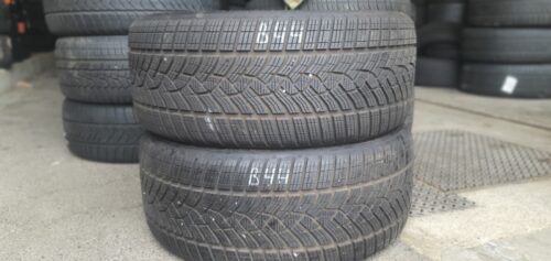 2x Winter Goodyear UltraGrip Performance+ 245/45 R18 100H Dot4722 6,5-7mm B44 – Bild 1