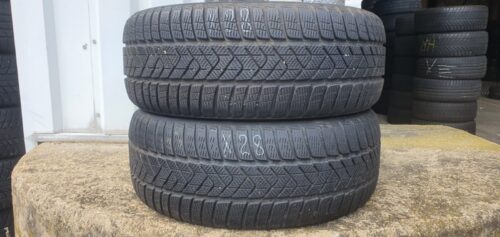 2x Winterreifen Pirelli Sottozero 3 (RSC) 225/45 R18 95V Dot3319 X28 – Bild 1