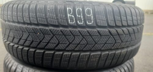 2x Winterreifen Pirelli Sottozero 3 (RSC) 225/45 R19 96V Dot 1x20 1x22 6,5mm B99 – Bild 1