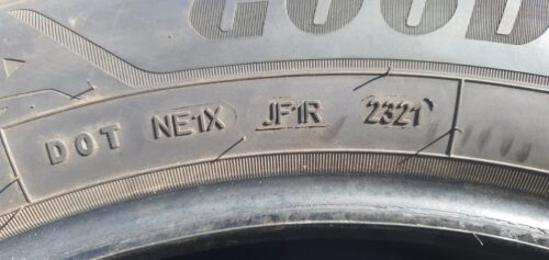 2x Winter Goodyear UltraGrip Performance + 255/50 R21 109H Dot2321 4-4,5mm B137 – Bild 5