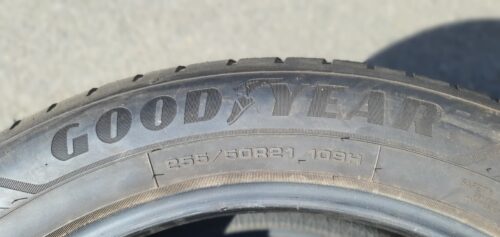 2x Winter Goodyear UltraGrip Performance + 255/50 R21 109H Dot2321 4-4,5mm B137 – Bild 6