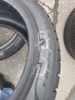 2x Winterreifen Pirelli PZeroWinter MO 245/45 R19 102H Dot2823 6,5-7,5mm B9 – Bild 7