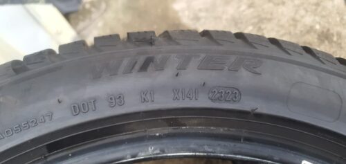 2x Winterreifen Pirelli Sottozero 3 (RSC) 225/45 R18 95H Dot2323 6,5mm B309 – Bild 7