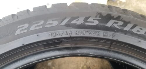 2x Winterreifen Pirelli Sottozero 3 (RSC) 225/45 R18 95H Dot2323 6,5mm B309 – Bild 10