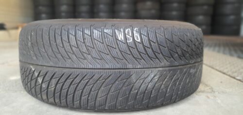 1x Winterreifen Michelin Pilot Alpin 5 ZP(RSC) 245/50 R19 105V Dot0420 6,5mm W96 – Bild 1