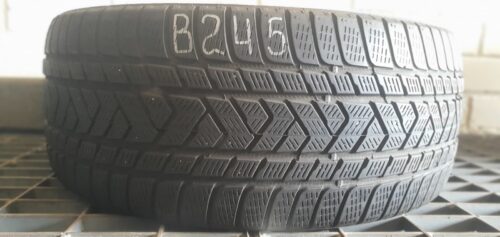 1x Winterreifen Pirelli Scorpion TM (RSC) 285/45 R21 113V Dot2922 5mm B245 – Bild 1