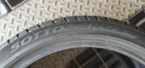 1x Winterreifen Pirelli Sottozero 3 NO 275/35 R21 103V Dot3519 5,5-6mm B239 – Bild 4