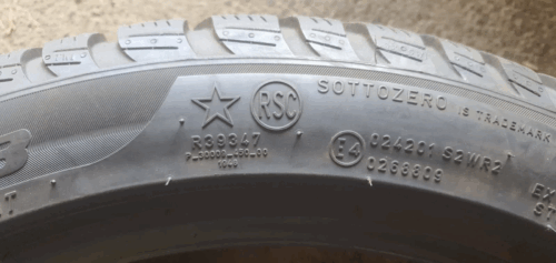 1x Winterreifen Pirelli Sottozero 3 (RSC) 225/45 R18 95H Dot2423 5-5,5mm B234 – Bild 5