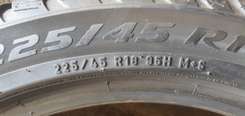 1x Winterreifen Pirelli Sottozero 3 (RSC) 225/45 R18 95H Dot2423 5-5,5mm B234 – Bild 7