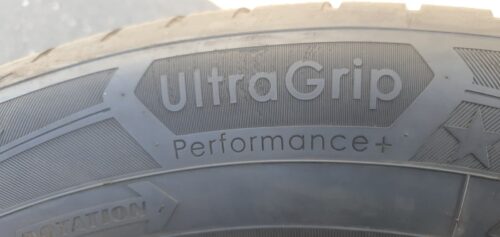 2x Winterreifen Goodyear UltraGrip Performance+ 255/50 R21 109H Dot2321 6mm B153 – Bild 4