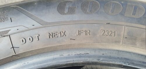 2x Winterreifen Goodyear UltraGrip Performance+ 255/50 R21 109H Dot2321 6mm B153 – Bild 5