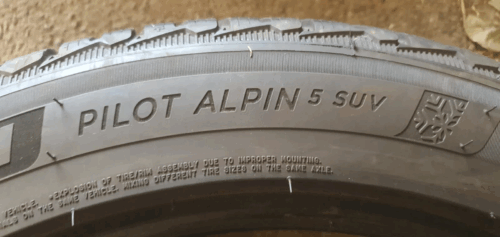 1x Winterreifen Michelin Pilot Alpin 5 SUV X 255/45 R20 105V Dot0819 4mm B181 – Bild 5