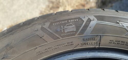 2x Winter Goodyear UltraGrip Performance+ 255/50 R21 109H Dot2821 4,5mm B134 – Bild 5